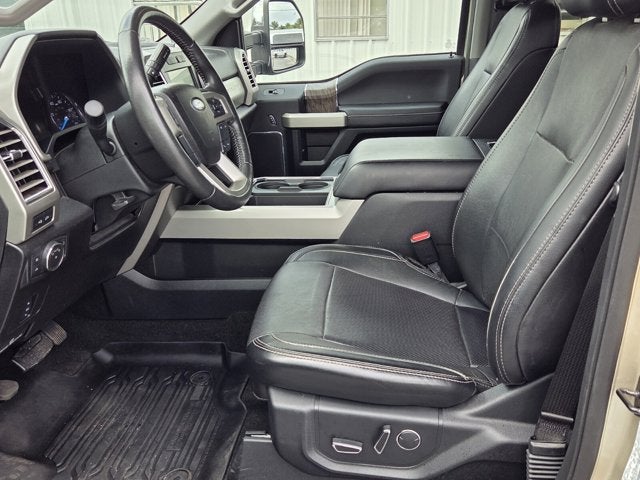 2017 Ford Super Duty F-250 SRW Lariat