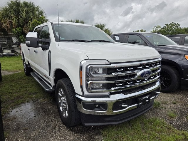2023 Ford Super Duty F-250 SRW LARIAT