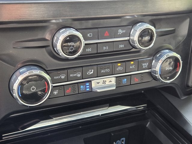 2026 Ford Super Duty F-350 DRW Base