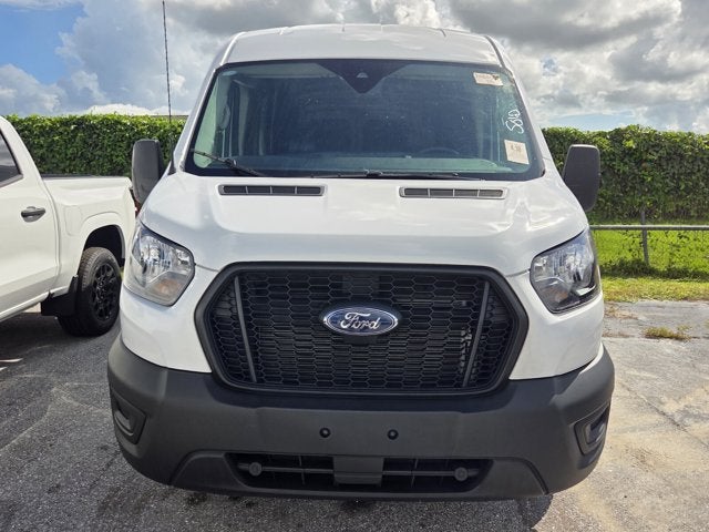 2025 Ford Transit Cargo Van Base