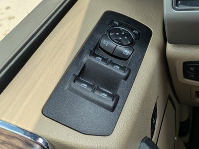 2020 Ford F-150 V8 FFV Crew Cab Lariat