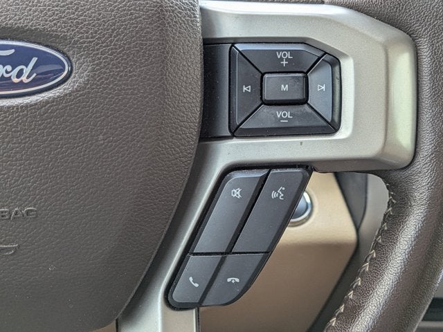 2020 Ford F-150 V8 FFV Crew Cab Lariat
