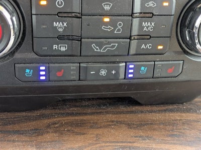 2020 Ford F-150 V8 FFV Crew Cab Lariat