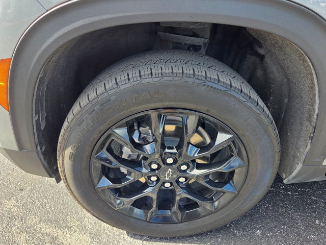 2025 Chevrolet Traverse FWD LT