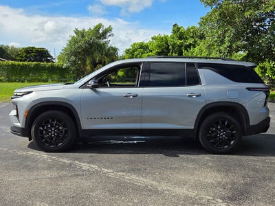 2025 Chevrolet Traverse FWD LT
