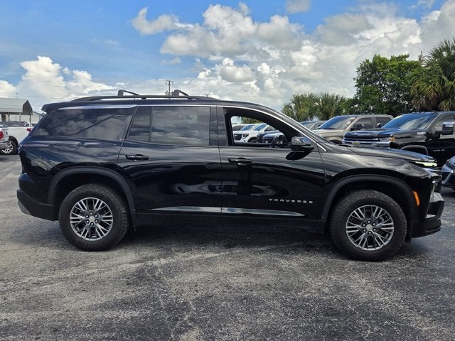 2024 Chevrolet Traverse AWD LT