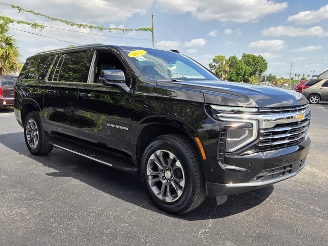 2025 Chevrolet Suburban LT