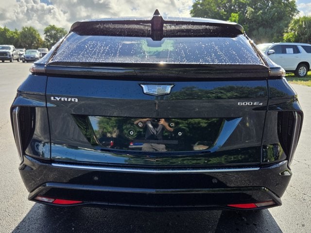 2024 Cadillac LYRIQ Tech