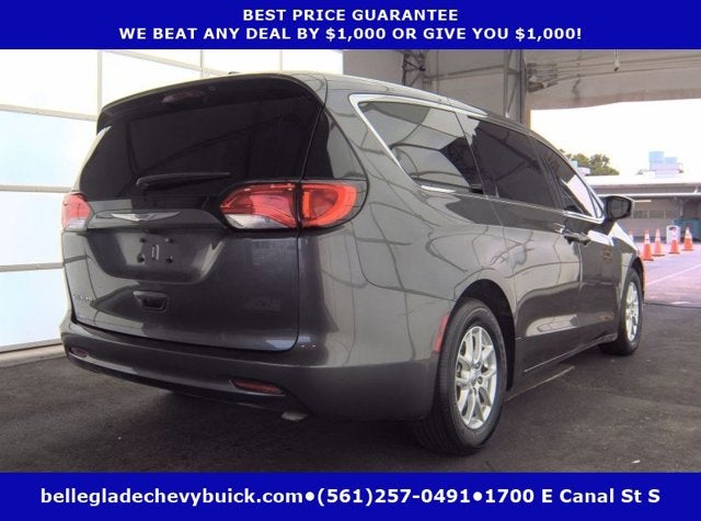 2020 Chrysler Voyager LX