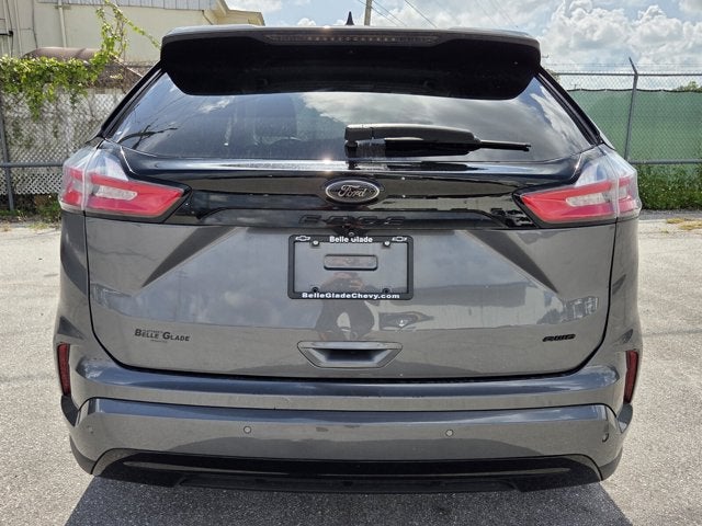 2022 Ford Edge SE