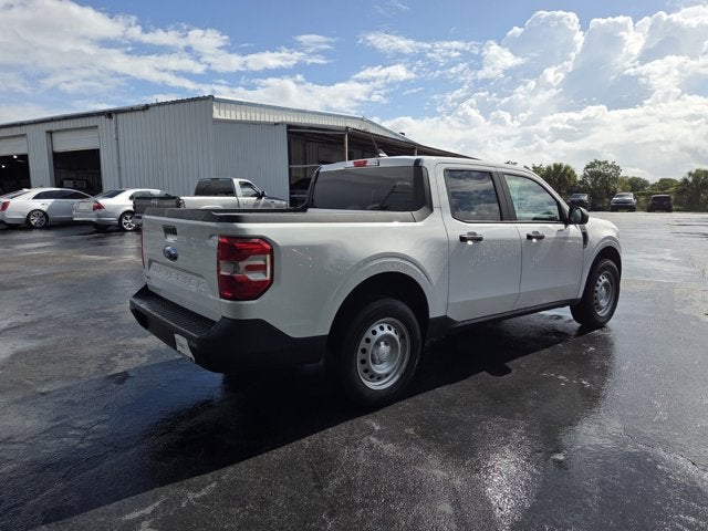 2022 Ford Maverick Base