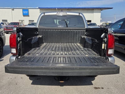 2022 Toyota Tacoma 4WD SR5
