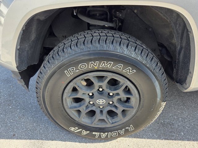 2022 Toyota Tacoma 4WD SR5