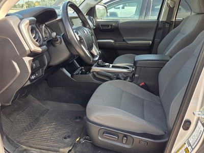 2022 Toyota Tacoma 4WD SR5