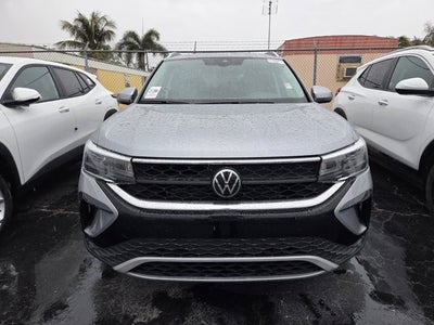 2024 Volkswagen Taos SE