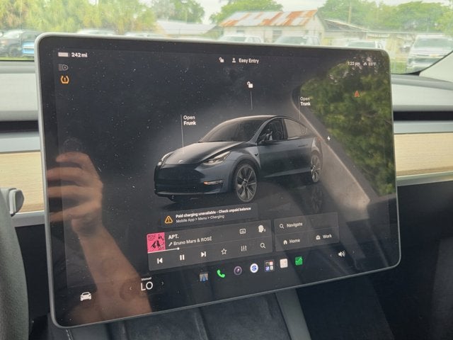 2024 Tesla Model Y Base