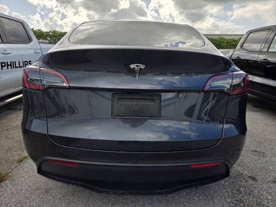 2024 Tesla Model Y Base