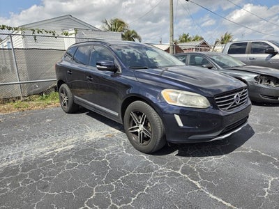 2017 Volvo XC60 Base