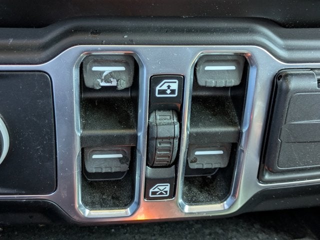 2021 Jeep Gladiator Willys