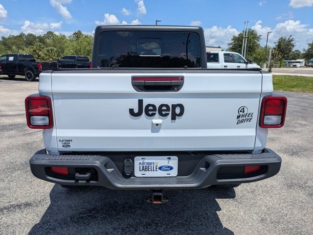 2022 Jeep Gladiator Willys