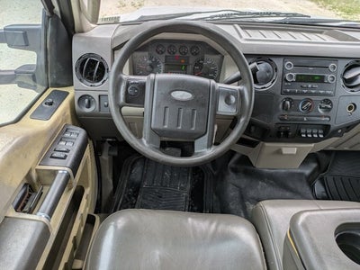 2009 Ford Super Duty F-350 DRW XL