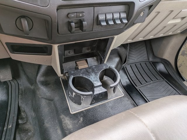 2009 Ford Super Duty F-350 DRW XL