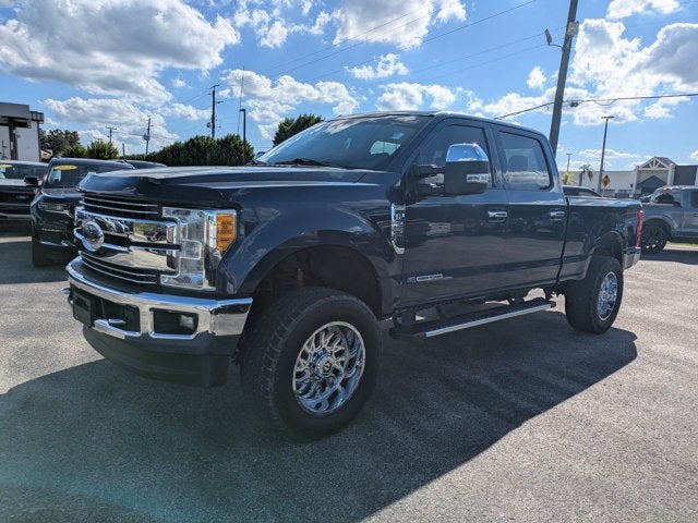 2017 Ford Super Duty F-250 SRW Lariat