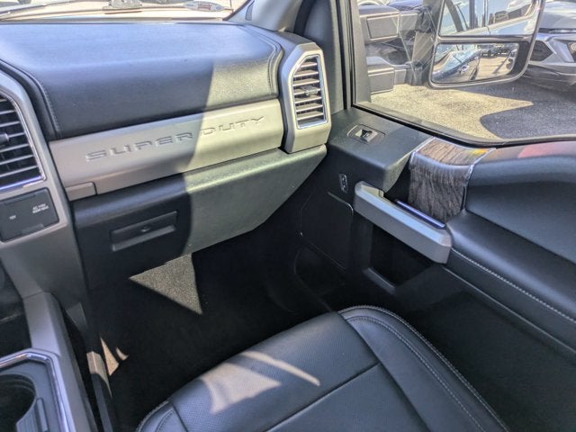 2017 Ford Super Duty F-250 SRW Lariat
