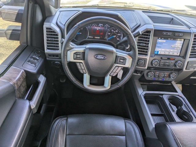 2017 Ford Super Duty F-250 SRW Lariat