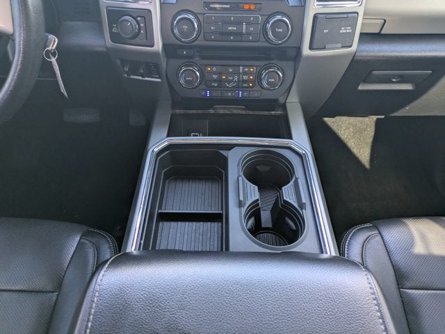 2017 Ford Super Duty F-250 SRW Lariat