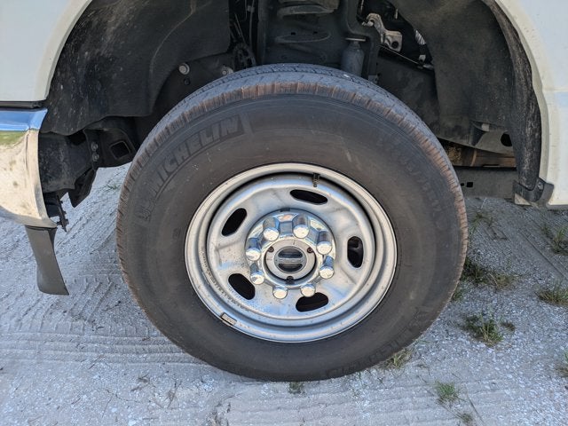 2023 Ford Super Duty F-350 SRW XL
