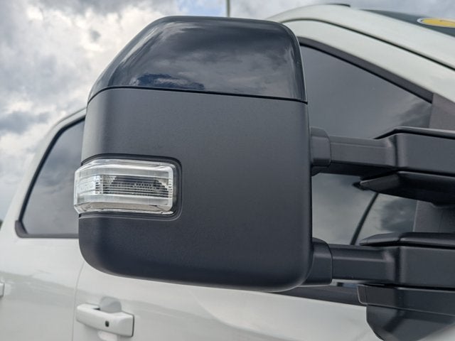 2025 Ford Super Duty F-350 SRW Platinum