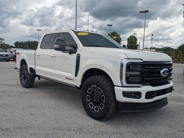 2025 Ford Super Duty F-350 SRW Platinum