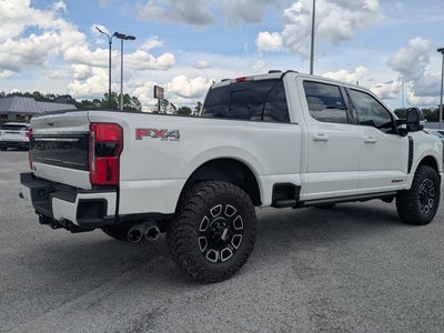 2025 Ford Super Duty F-350 SRW Platinum