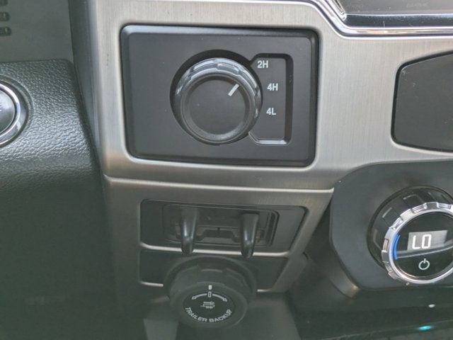 2022 Ford Super Duty F-350 DRW Platinum