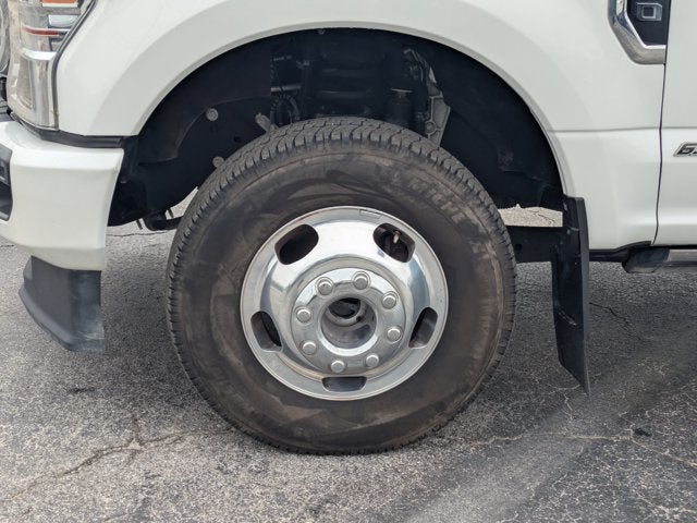 2021 Ford Super Duty F-350 DRW Platinum