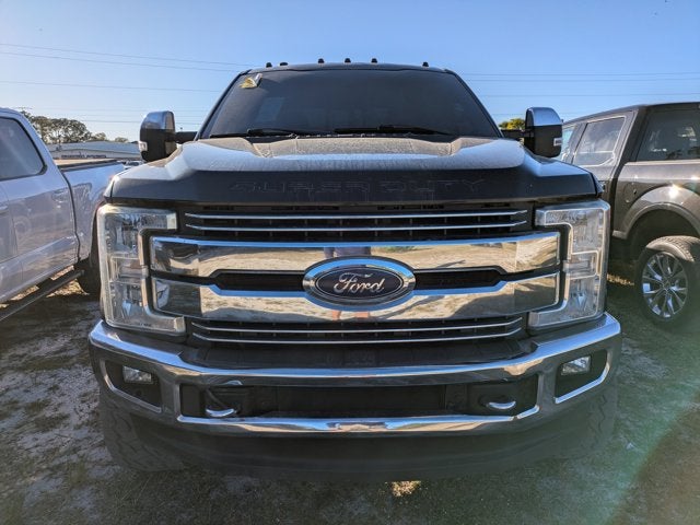 2017 Ford Super Duty F-350 DRW Lariat