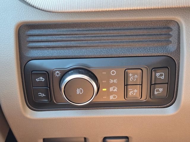 2026 Ford Super Duty F-450 DRW XL