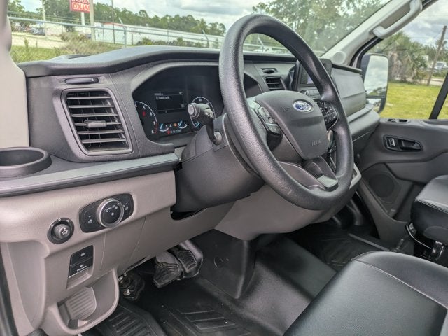 2024 Ford Transit Cargo Van T-250 148" Med Rf 9070 GVWR RWD