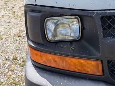 2011 Chevrolet Express Cargo Van RWD 2500 135"