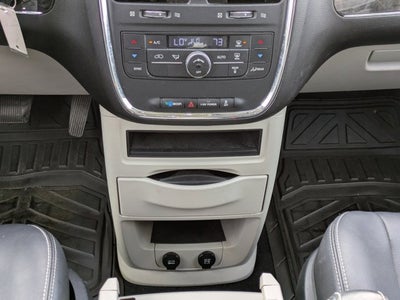 2014 Chrysler Town & Country Touring