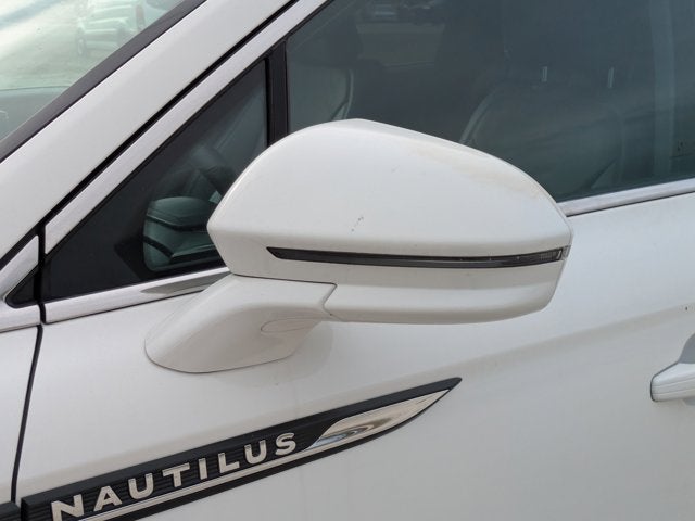 2021 Lincoln Nautilus Reserve