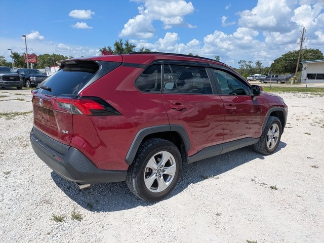 2020 Toyota RAV4 XLE