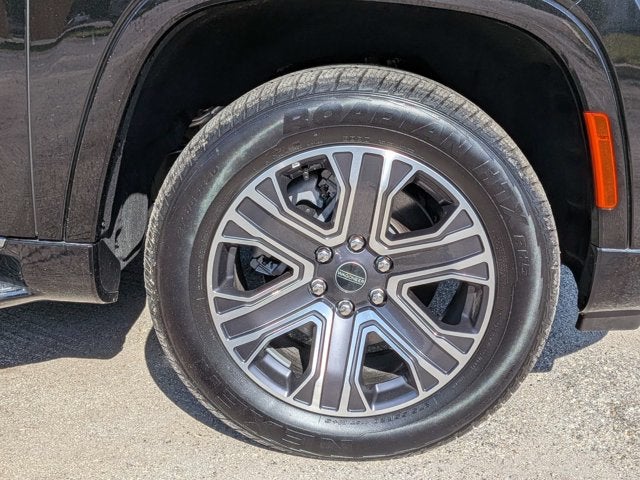 2025 Jeep Wagoneer 4WD