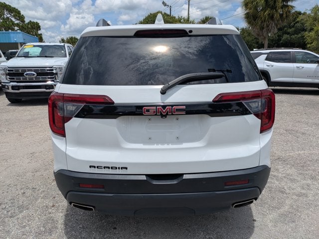2021 GMC Acadia SLT