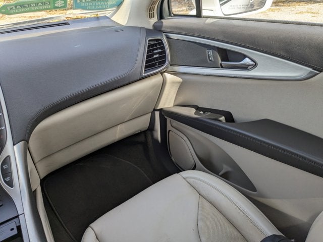 2020 Lincoln Nautilus Standard