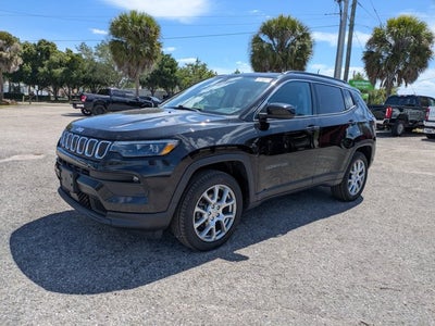 2022 Jeep Compass Latitude Lux