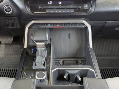 2024 Toyota Tundra 4WD SR5