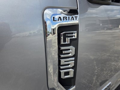 2022 Ford Super Duty F-350 SRW LARIAT