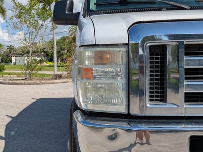2013 Ford Econoline Cargo Van Commercial